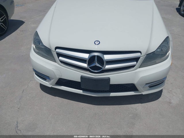 Aukcja sprzedaży 2012 Mercedes-benz C 250, vin: WDDGJ4HB9CF804166, numer aukcji: 45268026