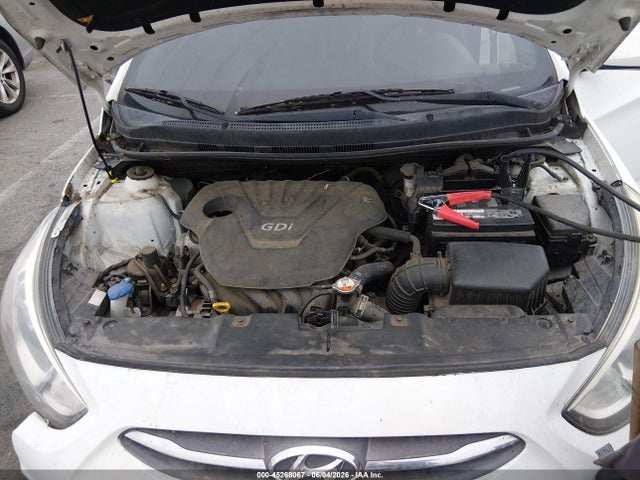 Продаж на аукціоні авто 2015 Hyundai Accent Gls, vin: KMHCT4AE5FU806273, номер лоту: 45268067