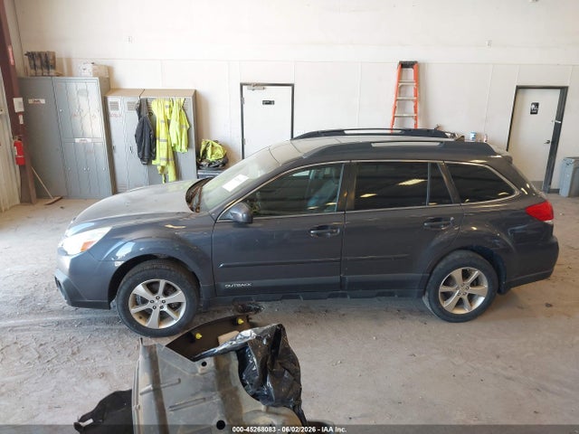 Продажа на аукционе авто 2014 Subaru Outback 2.5i Limited, vin: 4S4BRCLC7E3328037, номер лота: 45268083