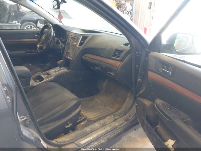 Продажа на аукционе авто 2014 Subaru Outback 2.5i Limited, vin: 4S4BRCLC7E3328037, номер лота: 45268083