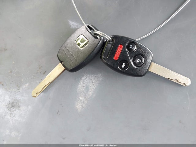 45268117 :رقم المزاد ، JHLRD68575C000231 vin ، 2005 Honda Cr-v Lx مزاد بيع