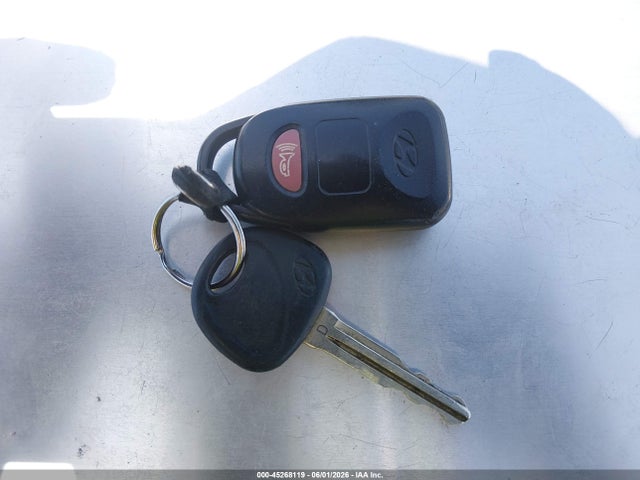 45268119 :رقم المزاد ، KMHDU46D88U293685 vin ، 2008 Hyundai Elantra Gls/se مزاد بيع