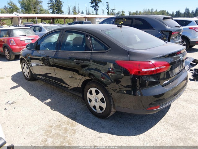 Ford FOCUS S 2015 1FADP3E23FL315168 Image 3