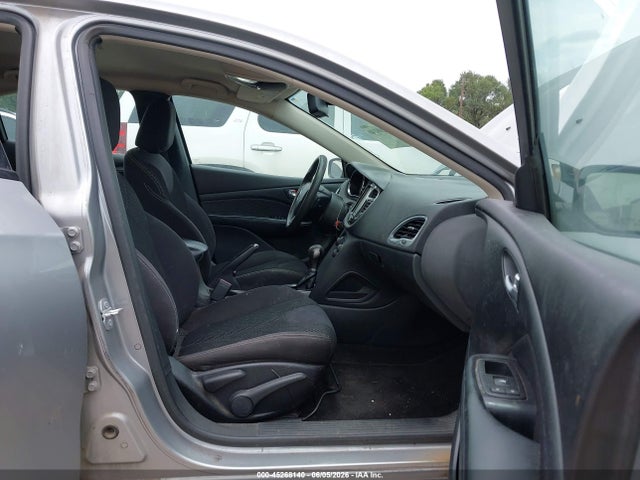 45268140 :رقم المزاد ، 1C3CDFBB2FD223861 vin ، 2015 Dodge Dart Sxt مزاد بيع