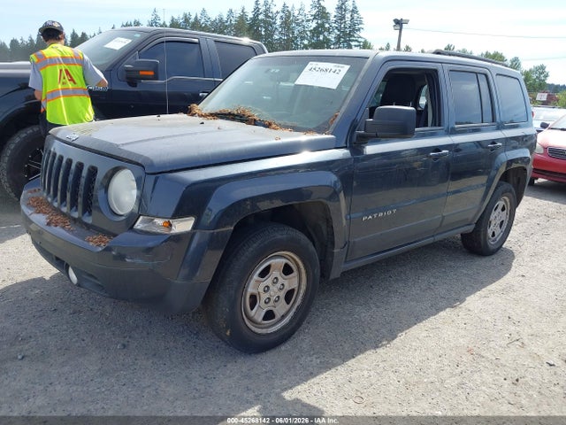 45268142 :رقم المزاد ، 1C4NJRBB0ED879425 vin ، 2014 Jeep Patriot Sport مزاد بيع