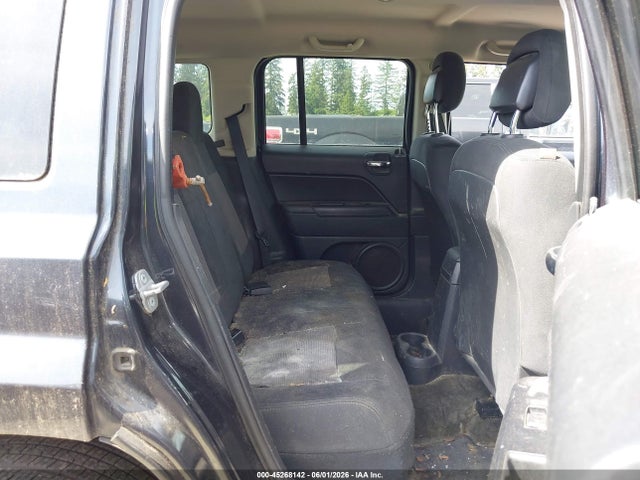 45268142 :رقم المزاد ، 1C4NJRBB0ED879425 vin ، 2014 Jeep Patriot Sport مزاد بيع