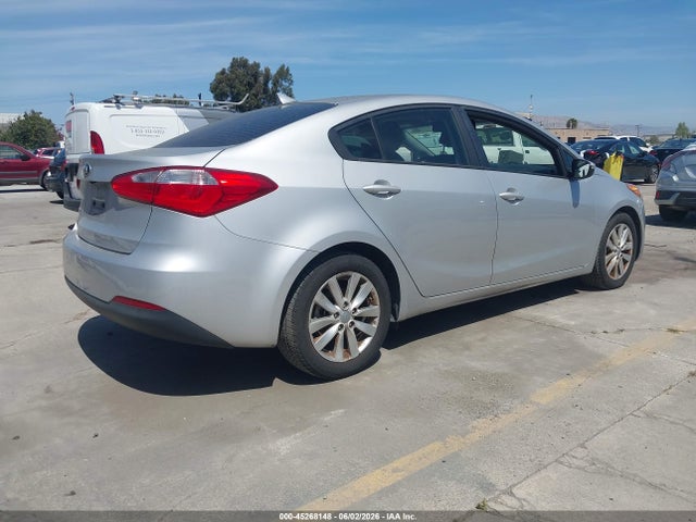 2016 Kia Forte Lx მანქანა იყიდება აუქციონზე, vin: KNAFX4A66G5449869, აუქციონის ნომერი: 45268148