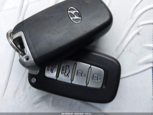 Продажа на аукционе авто 2011 Hyundai Elantra Limited, vin: 5NPDH4AE6BH076307, номер лота: 45268160