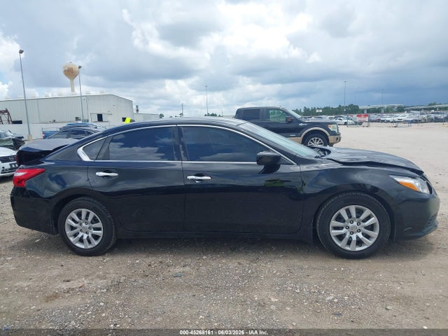 45268161 :رقم المزاد ، 1N4AL3AP9HN332855 vin ، 2017 Nissan Altima 2.5 S مزاد بيع
