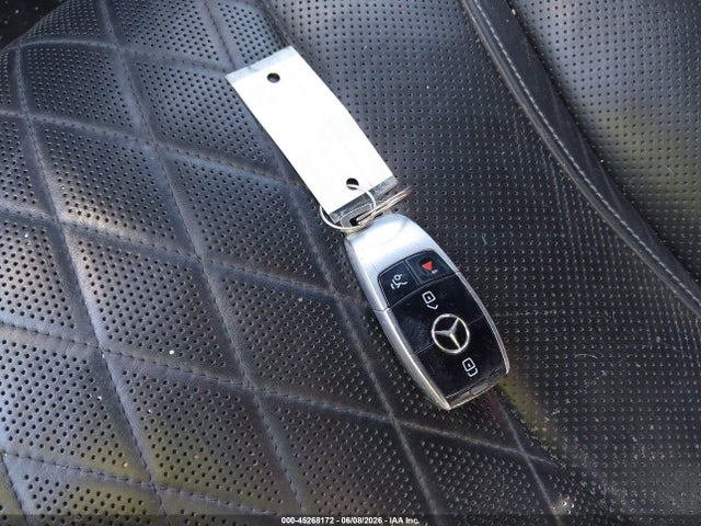 2018 Mercedes-benz S 560 4matic მანქანა იყიდება აუქციონზე, vin: WDDUG8GB8JA384906, აუქციონის ნომერი: 45268172