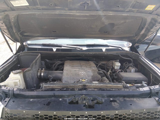 5TFRY5F15GX199724 Toyota Tundra Sr5 5.7l V8
