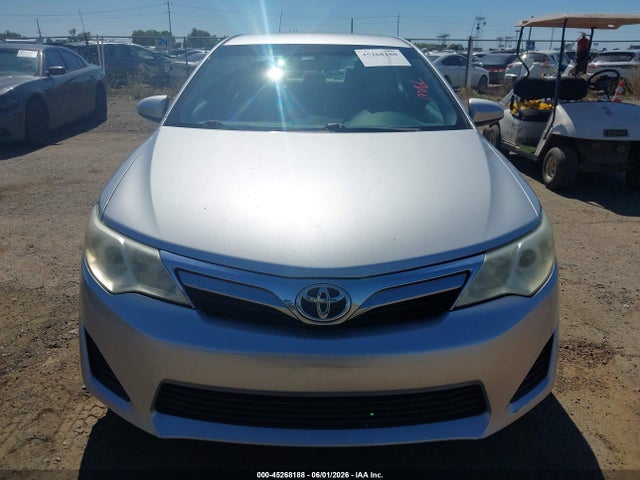 45268188 :رقم المزاد ، 4T1BF1FK1CU045849 vin ، 2012 Toyota Camry Le مزاد بيع