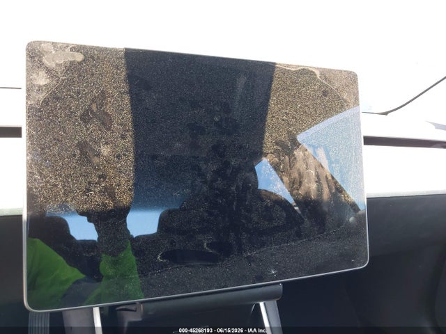 Tesla Model 3 Long Range/mid Range 2018 5YJ3E1EA4JF176218 Image 18