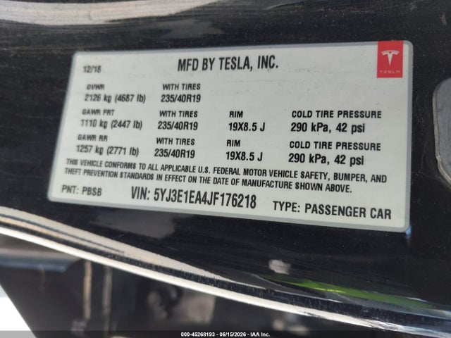 Tesla Model 3 Long Range/mid Range 2018 5YJ3E1EA4JF176218 Image 9