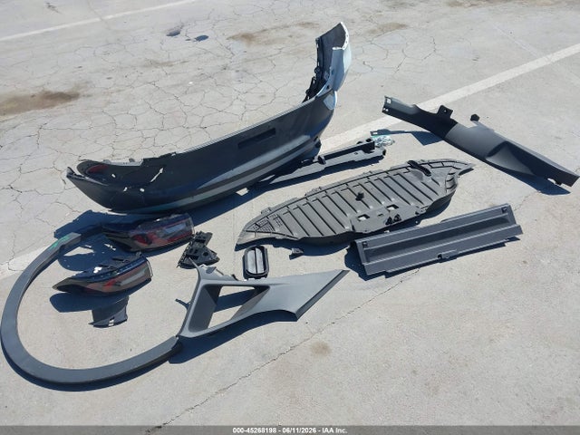 WVGUNPE24MP063617 Volkswagen Id.4 Awd Pro S