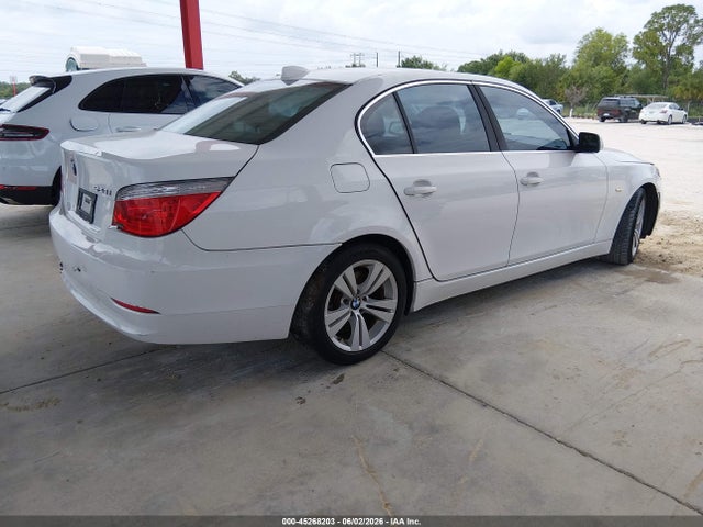 Продажа на аукционе авто 2009 Bmw 528i, vin: WBANU53569C118402, номер лота: 45268203