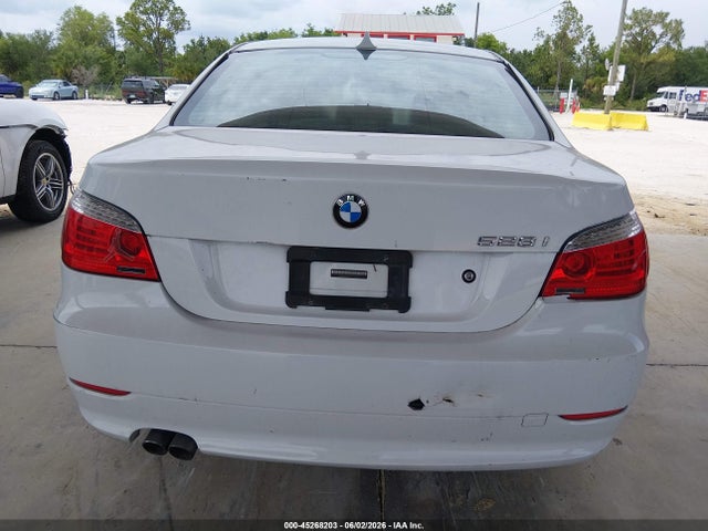 Продажа на аукционе авто 2009 Bmw 528i, vin: WBANU53569C118402, номер лота: 45268203
