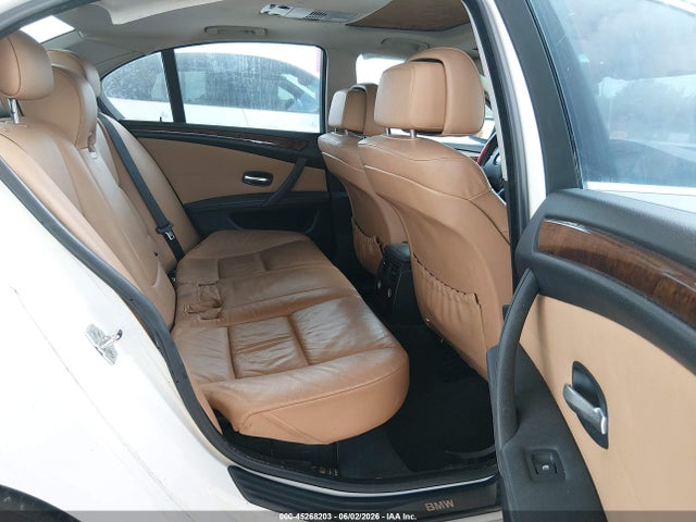 Продажа на аукционе авто 2009 Bmw 528i, vin: WBANU53569C118402, номер лота: 45268203