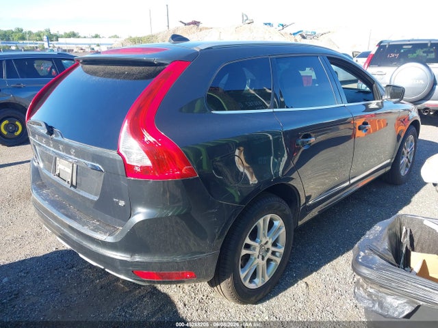 45268205 :رقم المزاد ، YV426MDB4F2588179 vin ، 2015 Volvo Xc60 T5 Premier مزاد بيع