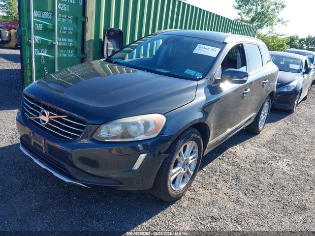 45268205 :رقم المزاد ، YV426MDB4F2588179 vin ، 2015 Volvo Xc60 T5 Premier مزاد بيع