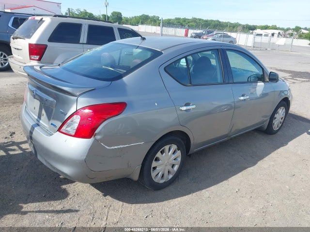 45268213 :رقم المزاد ، 3N1CN7AP8EL867677 vin ، 2014 Nissan Versa 1.6 Sv مزاد بيع