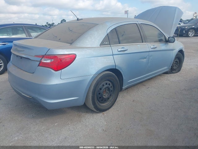 45268233 :رقم المزاد ، 1C3CCBBB9DN539325 vin ، 2013 Chrysler 200 Touring مزاد بيع