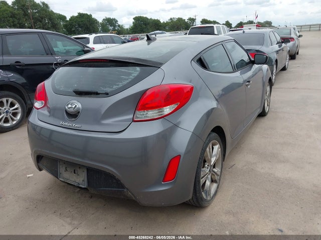 45268242 :رقم المزاد ، KMHTC6AD6GU288758 vin ، 2016 Hyundai Veloster مزاد بيع