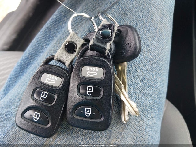Продажа на аукционе авто 2015 Hyundai Elantra Se, vin: 5NPDH4AE9FH560543, номер лота: 45268245
