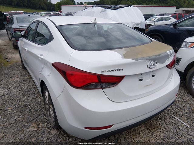 Продажа на аукционе авто 2015 Hyundai Elantra Se, vin: 5NPDH4AE9FH560543, номер лота: 45268245
