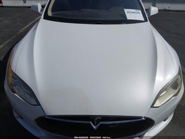 Aukcja sprzedaży 2013 Tesla Model S, vin: 5YJSA1CN6DFP20879, numer aukcji: 45268250