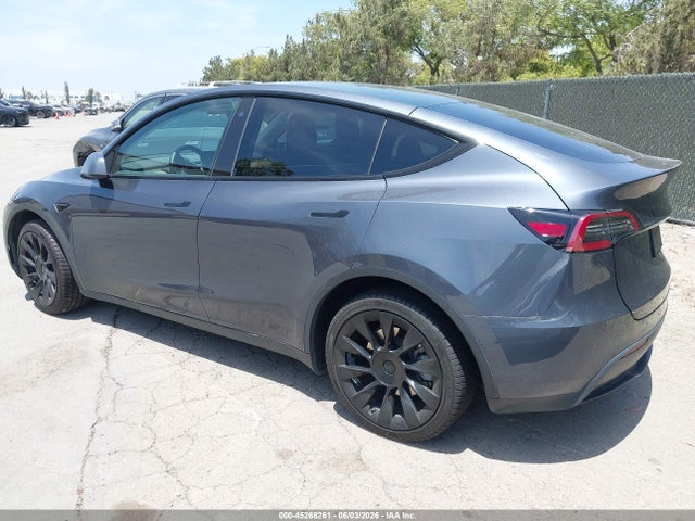 Tesla Model Y 2023 7SAYGDEE3PA057217 Image 3
