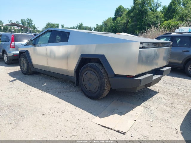 Продаж на аукціоні авто 2024 Tesla Cybertruck All-wheel Drive, vin: 7G2CEHED4RA034458, номер лоту: 45268270