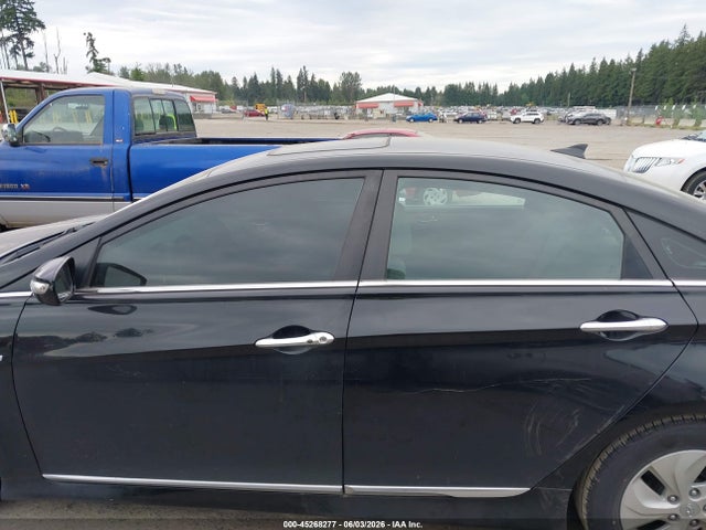 Hyundai SONATA HYBRID 2015 KMHEC4A4XFA138276 Image 14