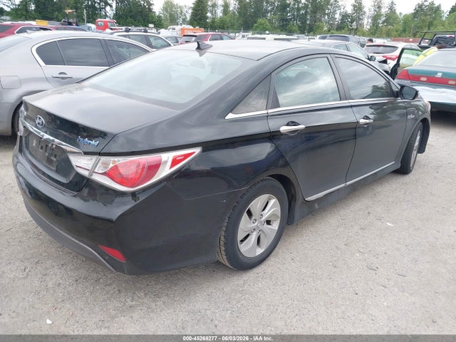 Hyundai SONATA HYBRID 2015 KMHEC4A4XFA138276 Image 4