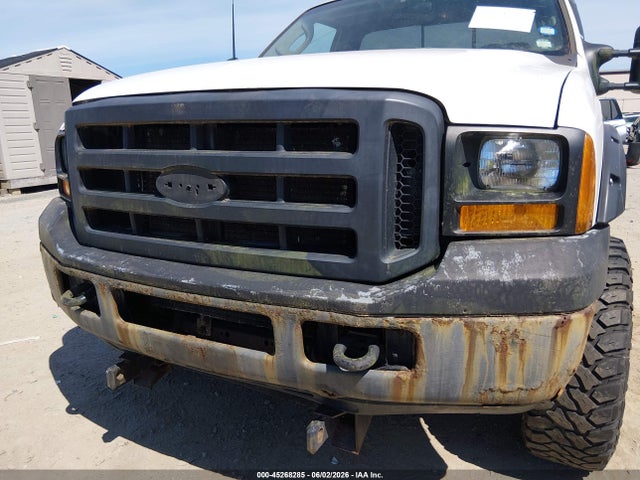 45268285 :رقم المزاد ، 1FTNF21546EC55403 vin ، 2006 Ford F-250 Xl/xlt مزاد بيع