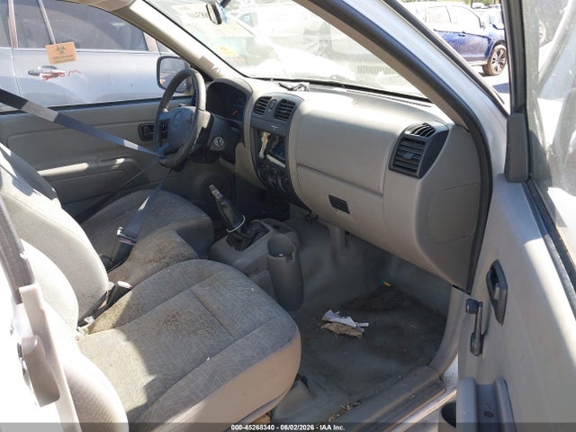 45268340 :رقم المزاد ، 1GTCS198X68272247 vin ، 2006 Gmc Canyon Work Truck مزاد بيع