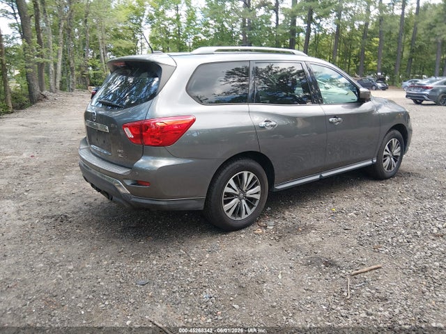 2017 Nissan Pathfinder Sl მანქანა იყიდება აუქციონზე, vin: 5N1DR2MM2HC652852, აუქციონის ნომერი: 45268342