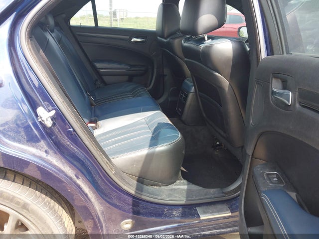 45268348 :رقم المزاد ، 2C3CCABG7FH860023 vin ، 2015 Chrysler 300 300s مزاد بيع