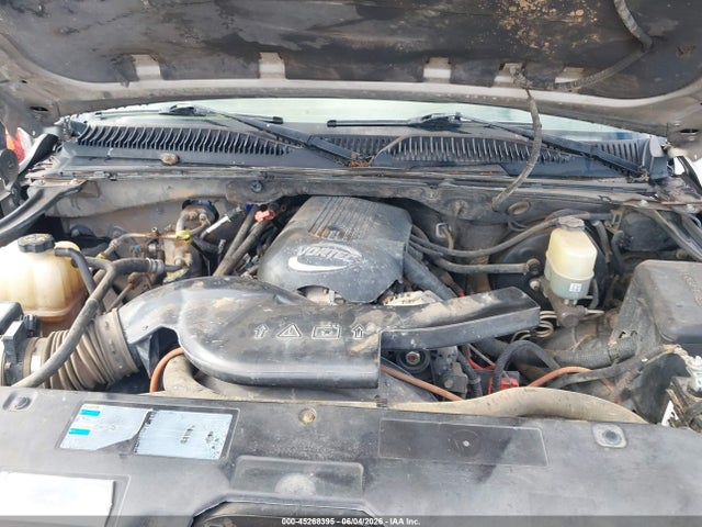 45268395 :رقم المزاد ، 1GNEC13V82R179307 vin ، 2002 Chevrolet Tahoe Ls مزاد بيع
