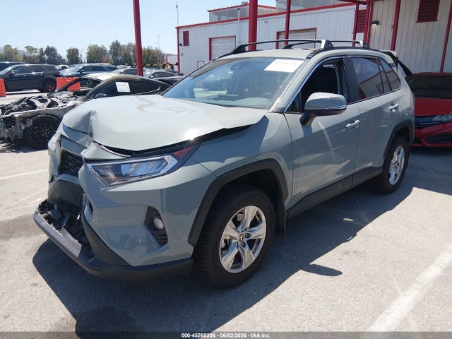 Toyota Rav4 Xle 2021 2T3W1RFV7MW169500 Image 2