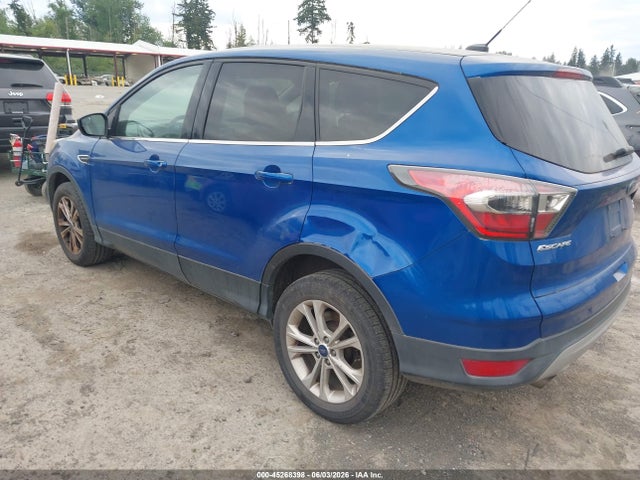 1FMCU9GD4HUB45637 Ford ESCAPE SE