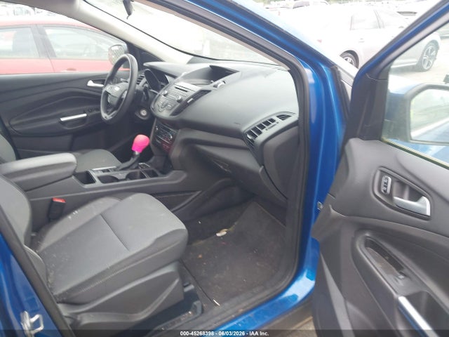 1FMCU9GD4HUB45637 Ford ESCAPE SE