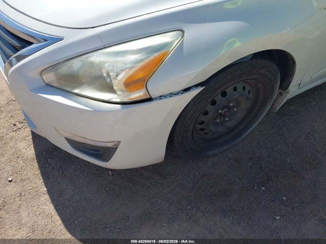 Nissan Altima 2.5 S 2014 1N4AL3AP7EN357569 Image 6