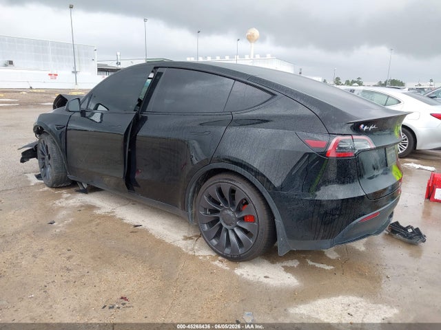 2023 Tesla Model Y Performance Dual Motor All-wheel Drive მანქანა იყიდება აუქციონზე, vin: 7SAYGDEFXPF603541, აუქციონის ნომერი: 45268436