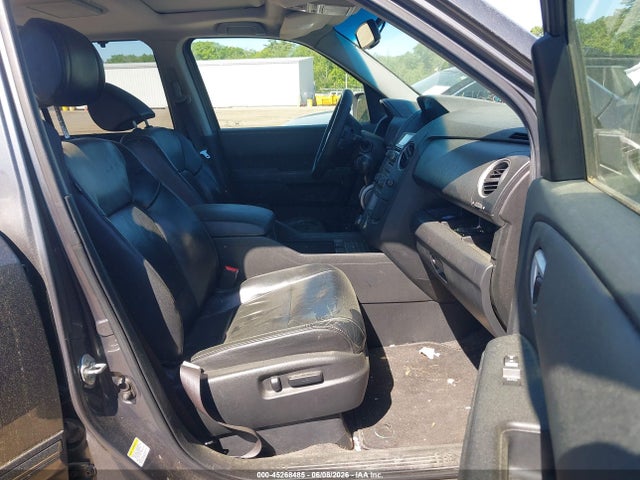 Продажа на аукционе авто 2012 Honda Pilot Touring, vin: 5FNYF4H91CB079597, номер лота: 45268485