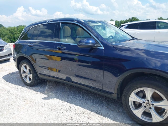45268552 :رقم المزاد ، WDC0G4KB2JV053900 vin ، 2018 Mercedes-benz Glc 300 4matic مزاد بيع