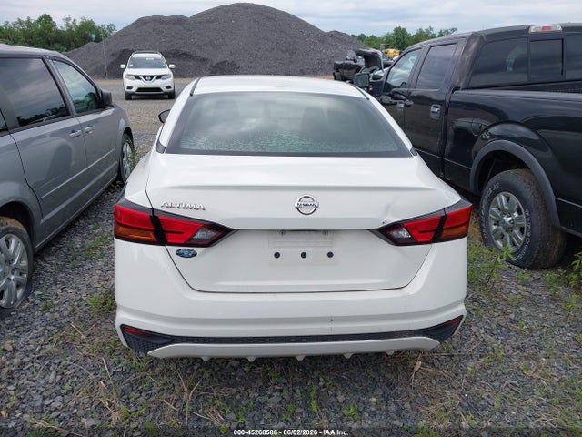 45268586 :رقم المزاد ، 1N4BL4BV8LC197251 vin ، 2020 Nissan Altima S Fwd مزاد بيع