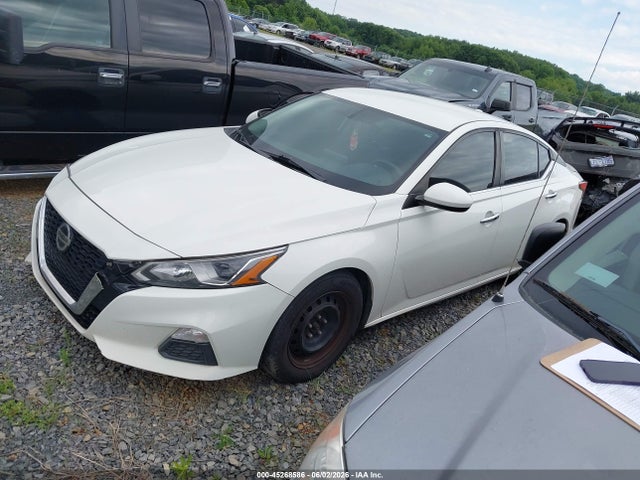 45268586 :رقم المزاد ، 1N4BL4BV8LC197251 vin ، 2020 Nissan Altima S Fwd مزاد بيع
