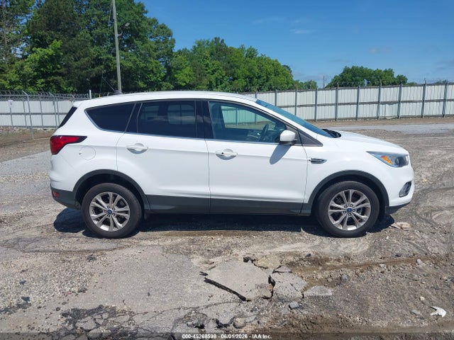 Продаж на аукціоні авто 2019 Ford Escape Se, vin: 1FMCU0GD2KUA88101, номер лоту: 45268598