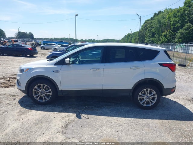 Продаж на аукціоні авто 2019 Ford Escape Se, vin: 1FMCU0GD2KUA88101, номер лоту: 45268598